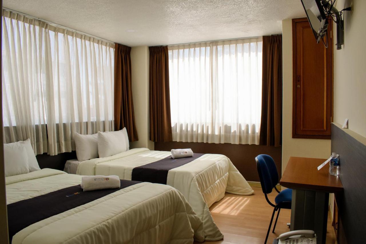 Puebla Inn Express Екстериор снимка