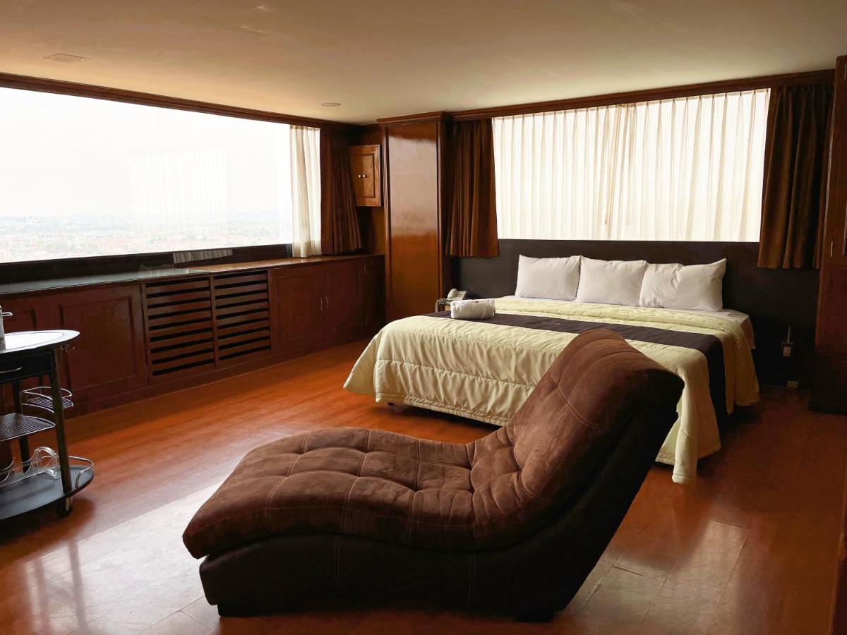 Puebla Inn Express Екстериор снимка
