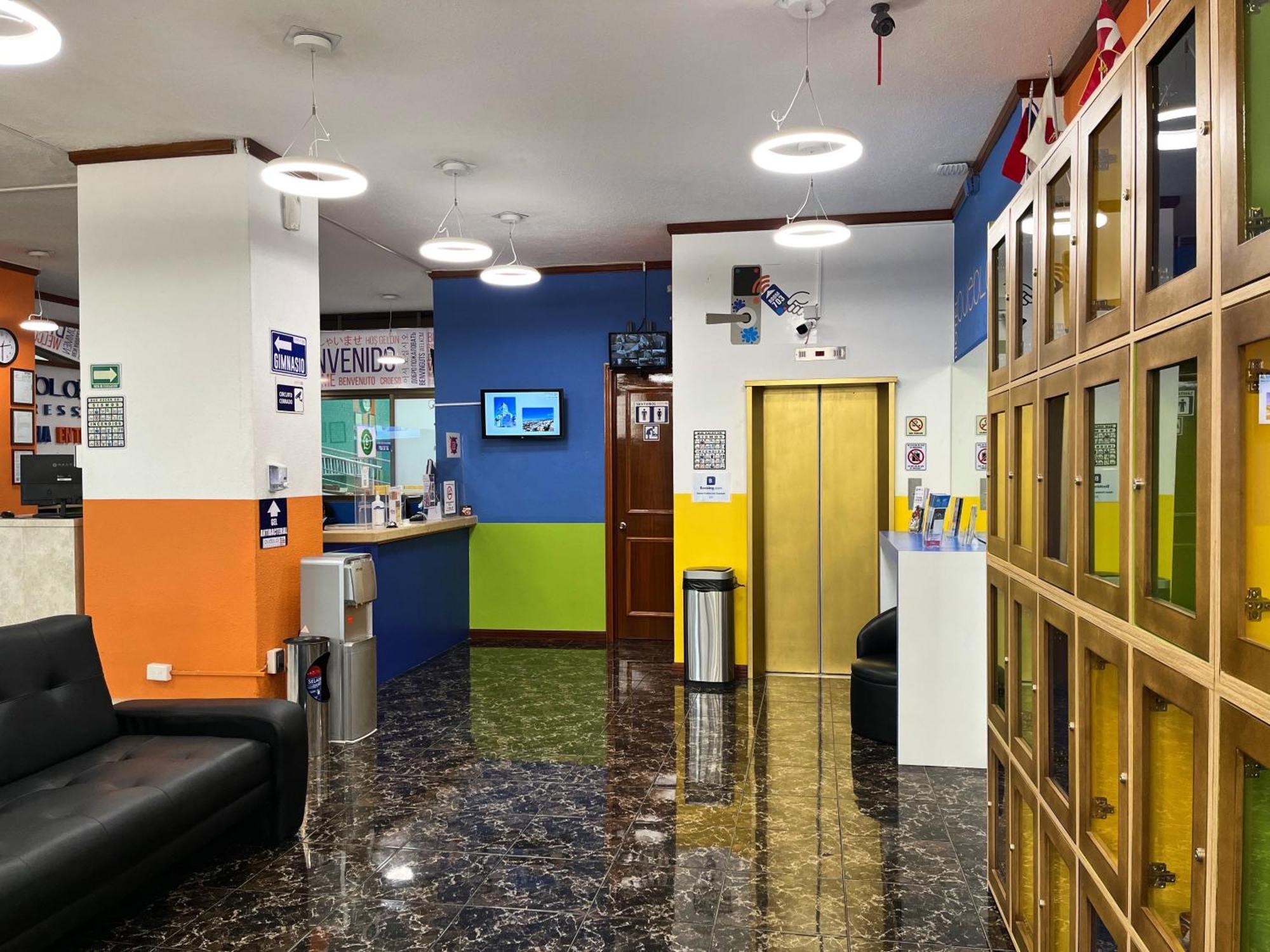 Puebla Inn Express Екстериор снимка